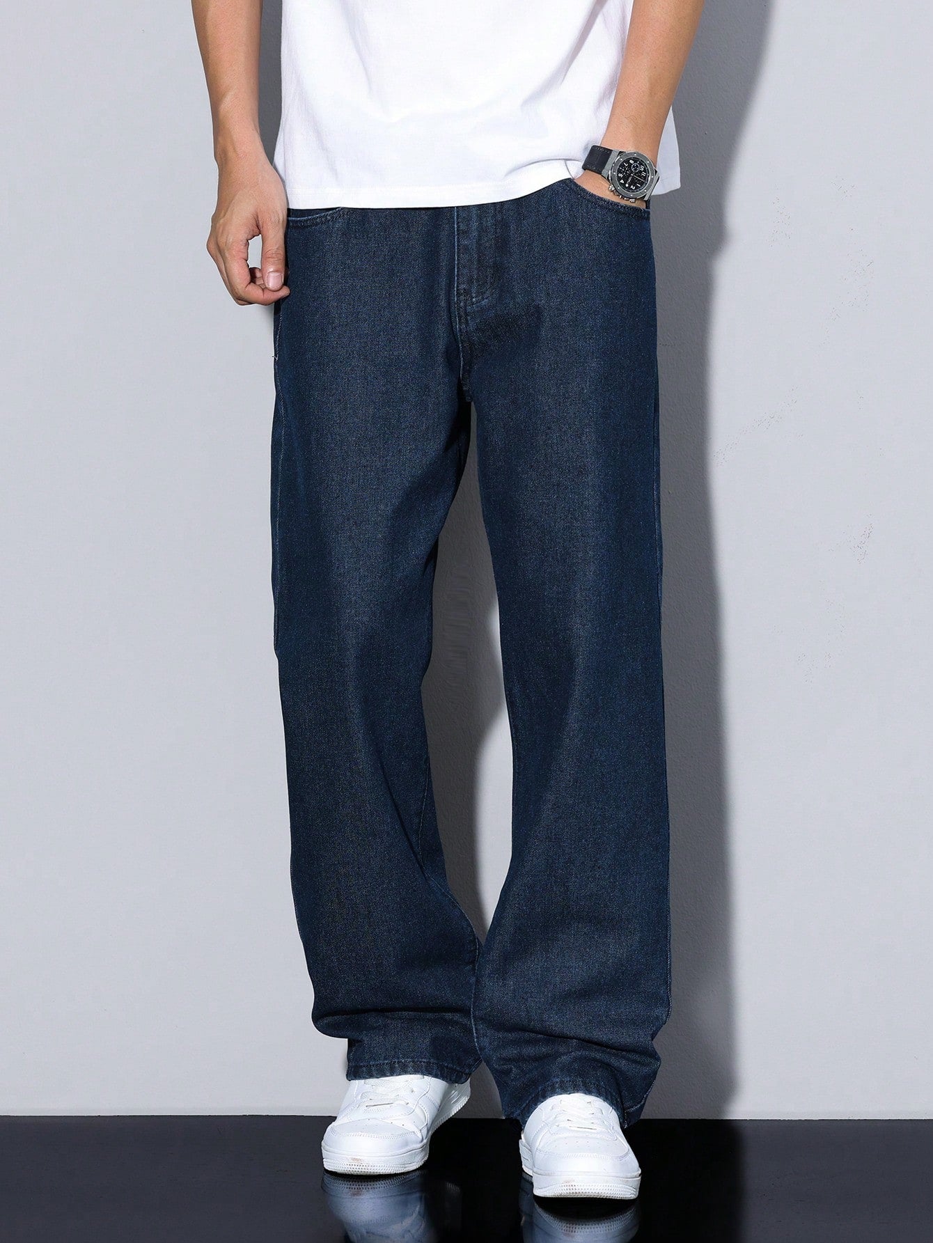 Manfinity Hypemode Men\ Solid Straight Leg Jeans