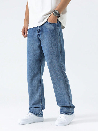 Manfinity Hypemode Men\ Solid Straight Leg Jeans