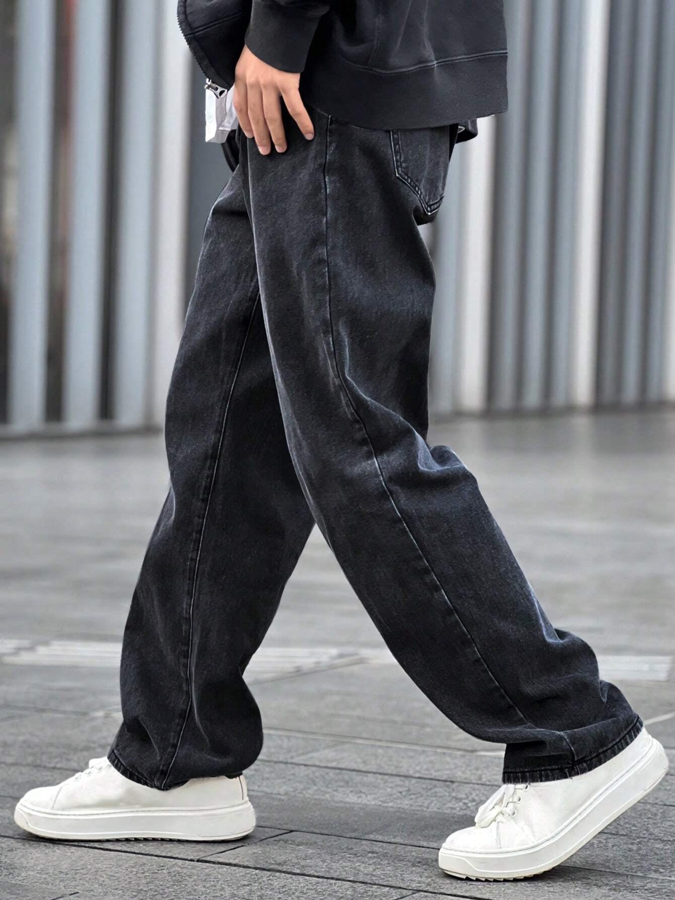 Manfinity Hypemode Men\ Solid Straight Leg Jeans