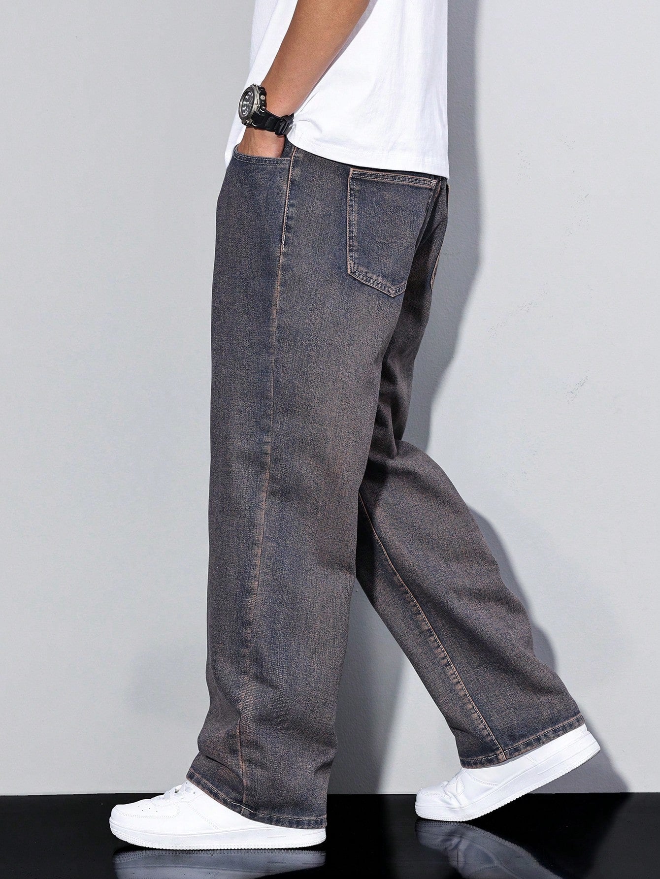 Manfinity Hypemode Men\ Solid Straight Leg Jeans